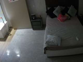 Adult Twerking camsoda voyeurcam-casa-salsa-bedroom-3