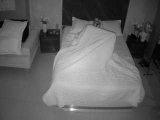 voyeurcam-casa-salsa-bedroom-3