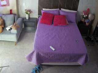 voyeurcam-casa-salsa-bedroom-3