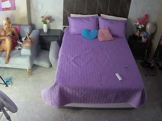 voyeurcam-casa-salsa-bedroom-3