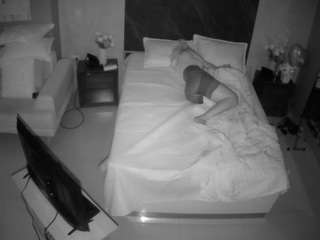 voyeurcam-casa-salsa-bedroom-3