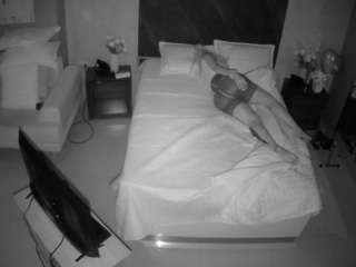 voyeurcam-casa-salsa-bedroom-3