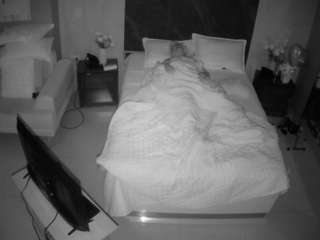 voyeurcam-casa-salsa-bedroom-3
