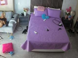 voyeurcam-casa-salsa-bedroom-3