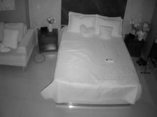 voyeurcam-casa-salsa-bedroom-3