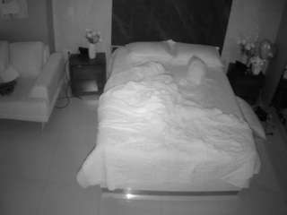 voyeurcam-casa-salsa-bedroom-3
