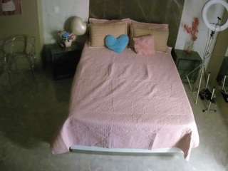 voyeurcam-casa-salsa-bedroom-3