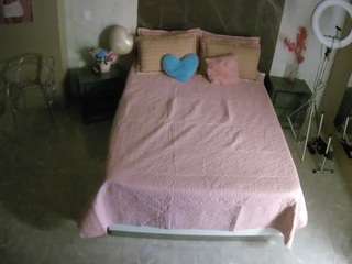 voyeurcam-casa-salsa-bedroom-3