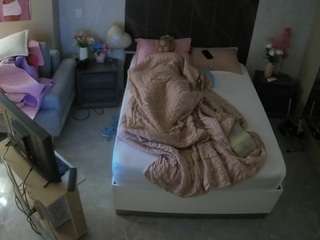 voyeurcam-casa-salsa-bedroom-3