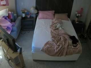 voyeurcam-casa-salsa-bedroom-3