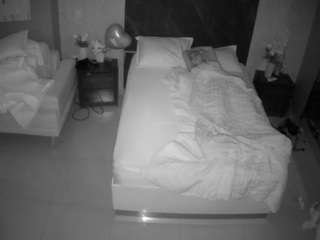 voyeurcam-casa-salsa-bedroom-3