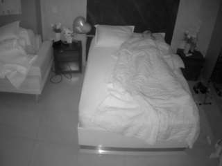 voyeurcam-casa-salsa-bedroom-3