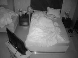 voyeurcam-casa-salsa-bedroom-3