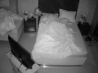 voyeurcam-casa-salsa-bedroom-3