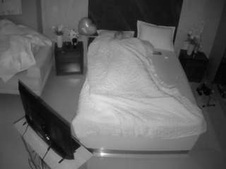 voyeurcam-casa-salsa-bedroom-3