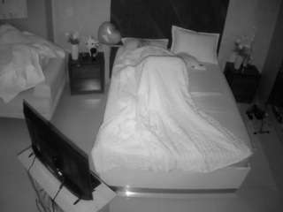 voyeurcam-casa-salsa-bedroom-3