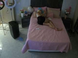 voyeurcam-casa-salsa-bedroom-3
