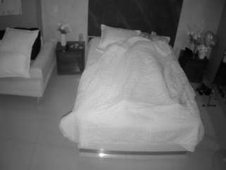 voyeurcam-casa-salsa-bedroom-3