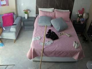 voyeurcam-casa-salsa-bedroom-3