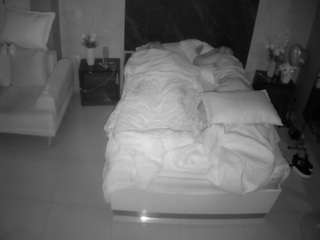voyeurcam-casa-salsa-bedroom-3