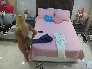 voyeurcam-casa-salsa-bedroom-3