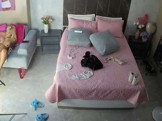 voyeurcam-casa-salsa-bedroom-3