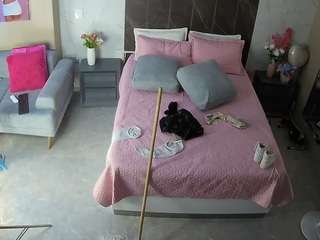 voyeurcam-casa-salsa-bedroom-3