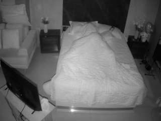 voyeurcam-casa-salsa-bedroom-3