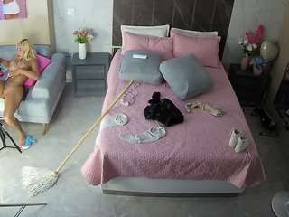 voyeurcam-casa-salsa-bedroom-3