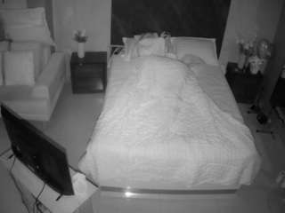 voyeurcam-casa-salsa-bedroom-3