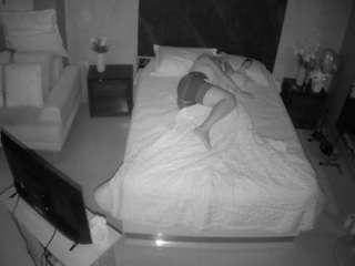 voyeurcam-casa-salsa-bedroom-3
