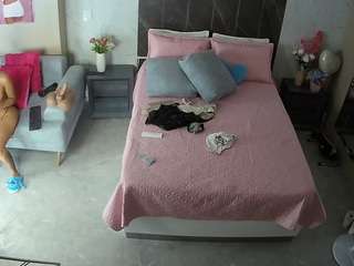 voyeurcam-casa-salsa-bedroom-3