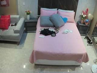 voyeurcam-casa-salsa-bedroom-3