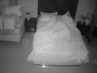 voyeurcam-casa-salsa-bedroom-3