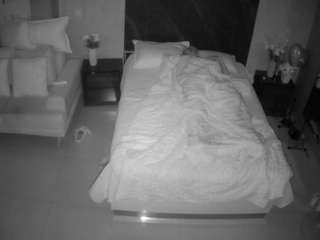 voyeurcam-casa-salsa-bedroom-3