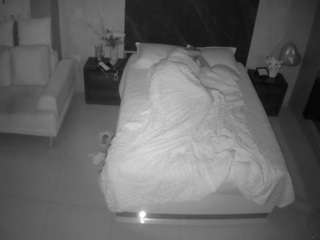 voyeurcam-casa-salsa-bedroom-3