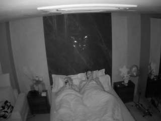 voyeurcam-casa-salsa-bedroom-3