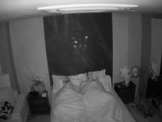 voyeurcam-casa-salsa-bedroom-3