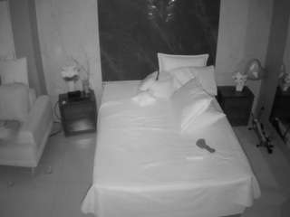 voyeurcam-casa-salsa-bedroom-3