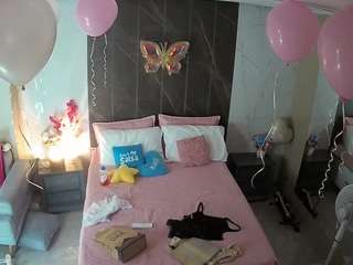 voyeurcam-casa-salsa-bedroom-3