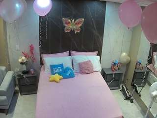 voyeurcam-casa-salsa-bedroom-3
