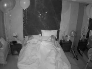 voyeurcam-casa-s... Live Webcam on CamSoda