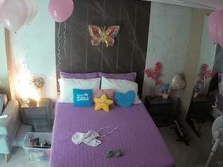 voyeurcam-casa-salsa-bedroom-3