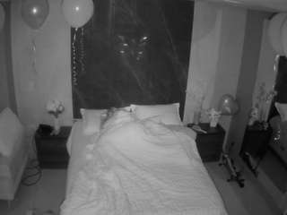 voyeurcam-casa-salsa-bedroom-3