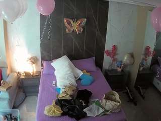 voyeurcam-casa-salsa-bedroom-3