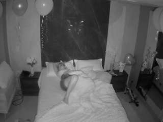 voyeurcam-casa-salsa-bedroom-3