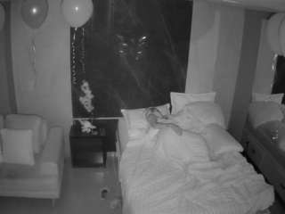 voyeurcam-casa-salsa-bedroom-3