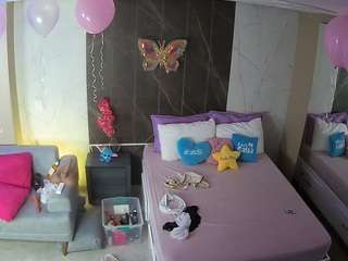 voyeurcam-casa-salsa-bedroom-3
