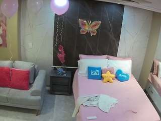 voyeurcam-casa-salsa-bedroom-3