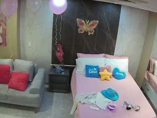 voyeurcam-casa-salsa-bedroom-3